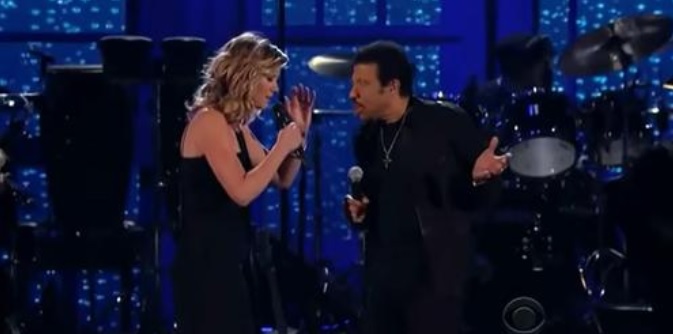 Jennifer Nettles and Lionel Richie Raise The Bar With Fantastic Duet