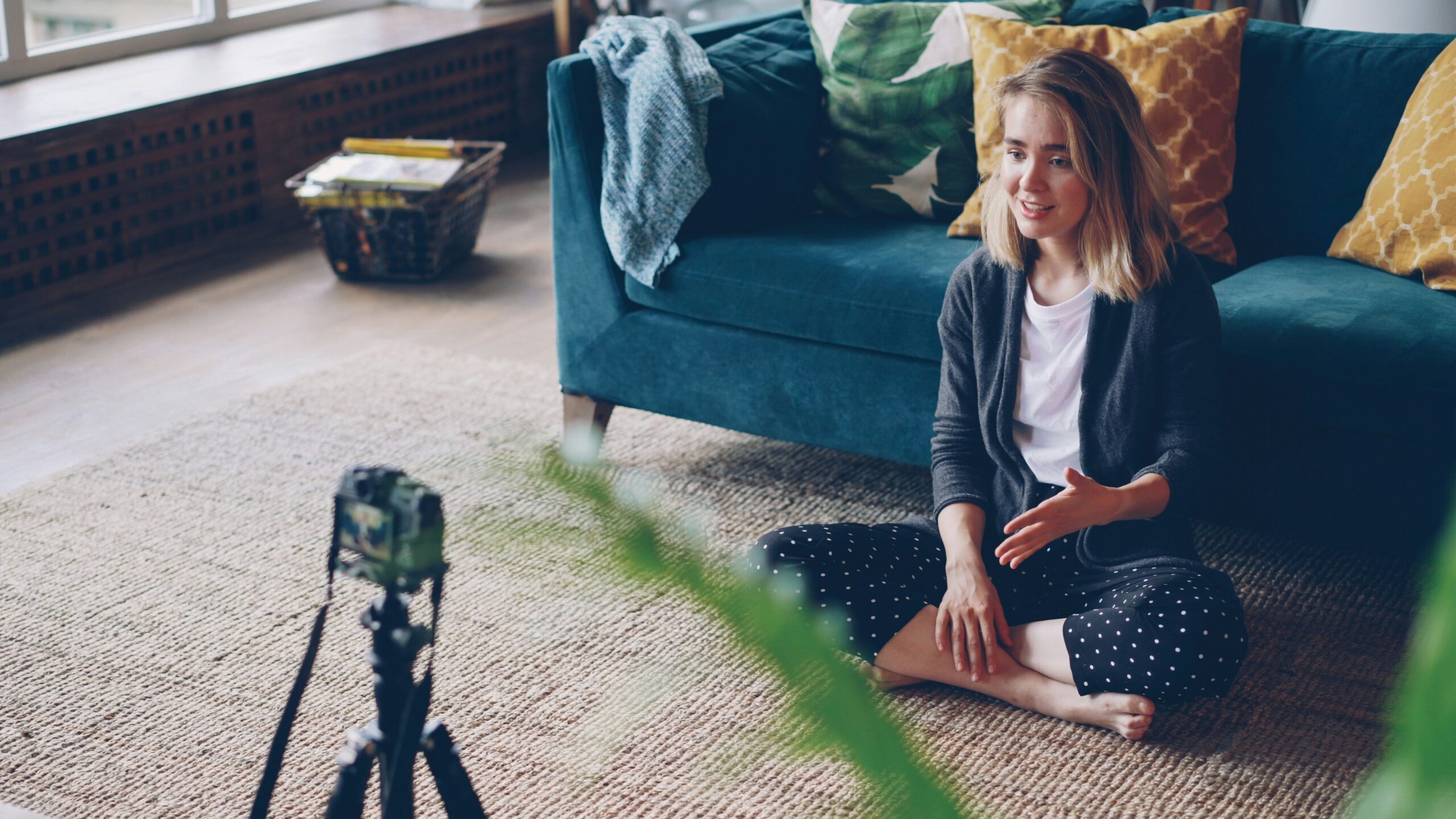 Hello World Featured Image